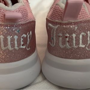 Juicy Couture Pull On Tennis Shoes. Girls size 3
